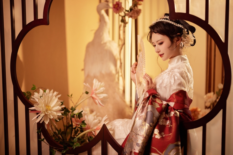 Shika小鹿鹿新作《大明富贵花》,一场绝美古风视觉盛宴 Shika小鹿鹿新作《大明富贵花》,一场绝美古风视觉盛宴