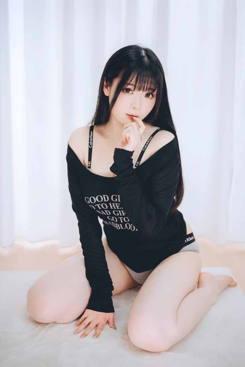 霜月shimo DL版写真集 週末彼女【101P-1.25GB】 霜月shimo DL版写真集 週末彼女【101P-1.25GB】