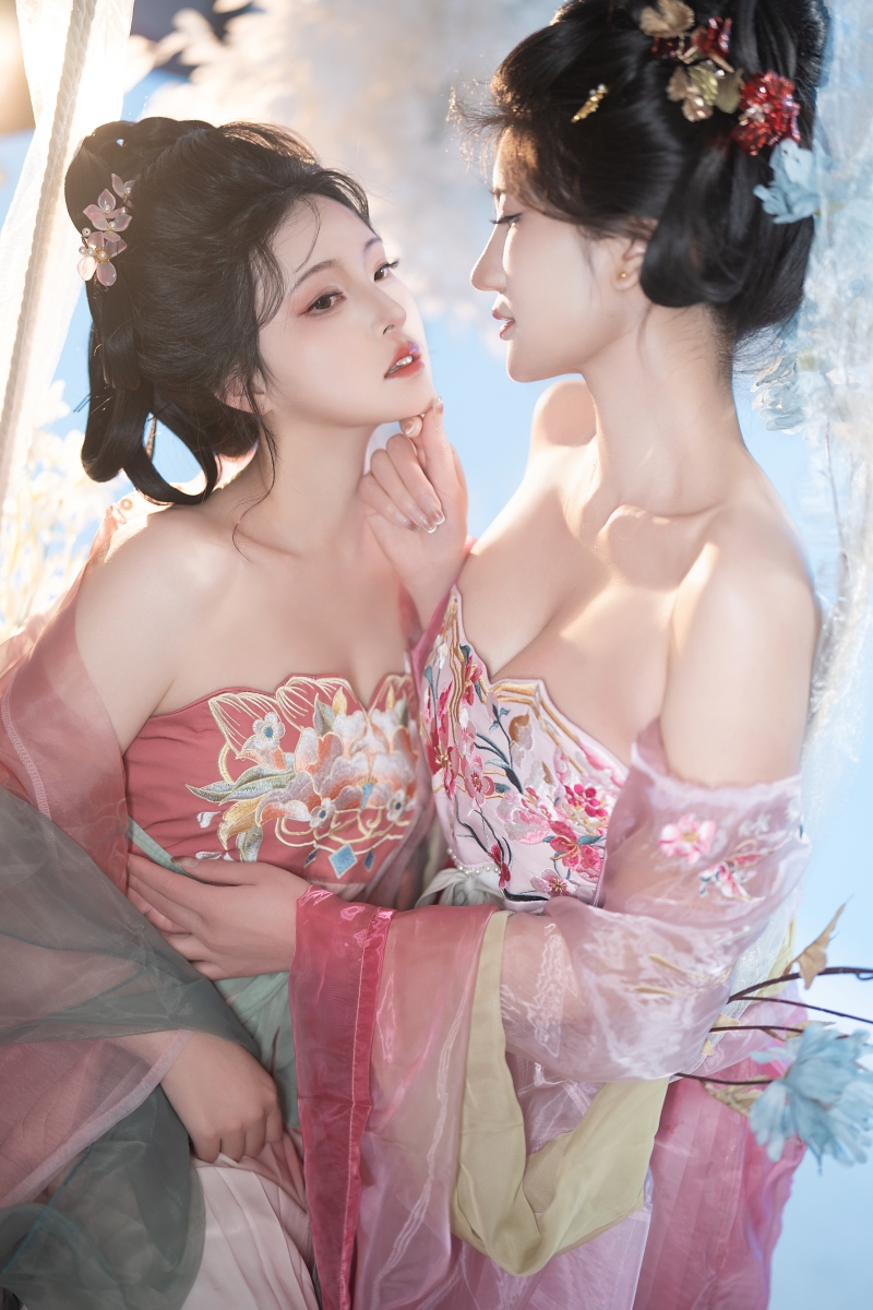 Natsuko夏夏子 &星澜#瑶池洗凝脂【111P-2V-1.40GB】 Natsuko夏夏子 &星澜#瑶池洗凝脂【111P-2V-1.40GB】