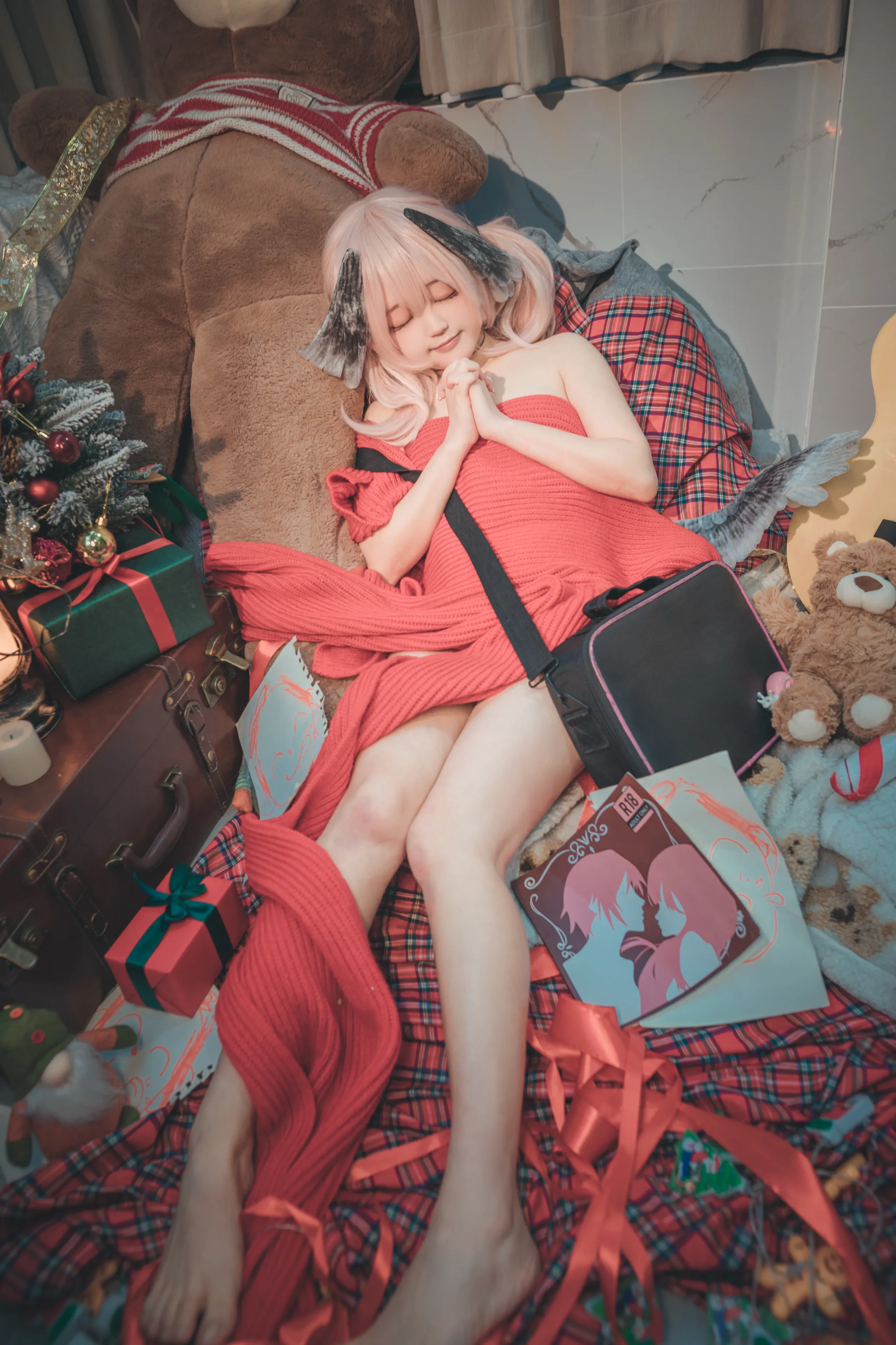 神沢永莉#请签收小春的礼物 蔚蓝档案【90P-25.8MB】 神沢永莉#请签收小春的礼物 蔚蓝档案【90P-25.8MB】