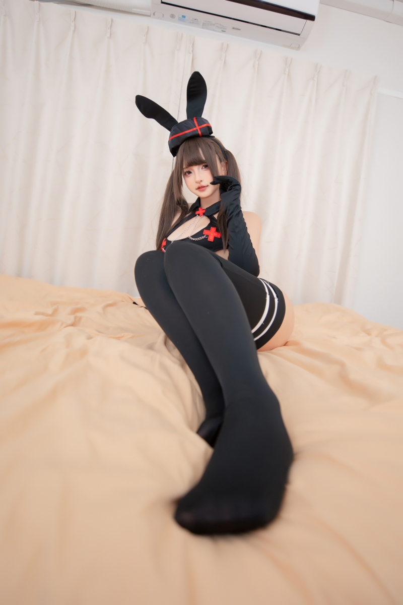 神楽坂真冬#黑兔护士【75P-2V-261MB】 神楽坂真冬#黑兔护士【75P-2V-261MB】