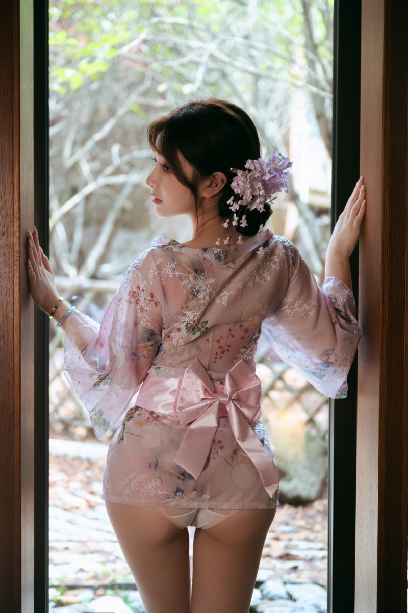 雯妹不讲道理#和风庭院【68P-3V-607MB】 雯妹不讲道理#和风庭院【68P-3V-607MB】