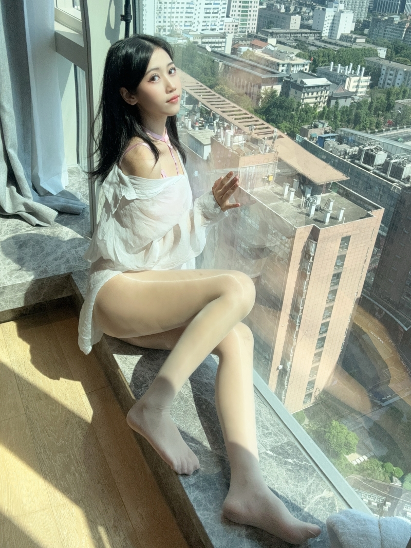 不呆猫#粉色衬衣女友【66P-1V-1.07GB】 不呆猫#粉色衬衣女友【66P-1V-1.07GB】