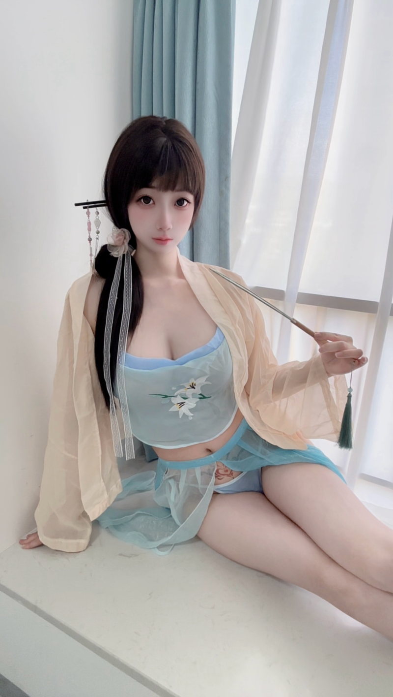B站 兔叽兔姬#24年12月舰长【23P-3V-366MB】 B站 兔叽兔姬#24年12月舰长【23P-3V-366MB】