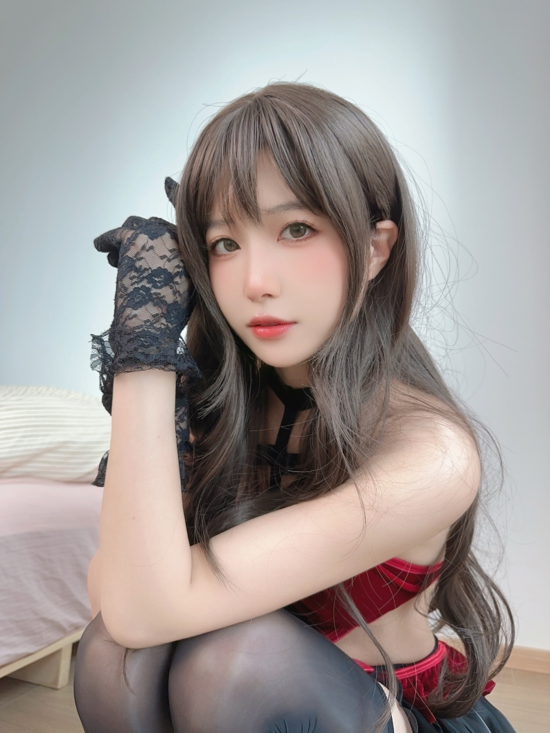 一勺大布丁#蔷薇之花【80P-113MB】 一勺大布丁#蔷薇之花【80P-113MB】