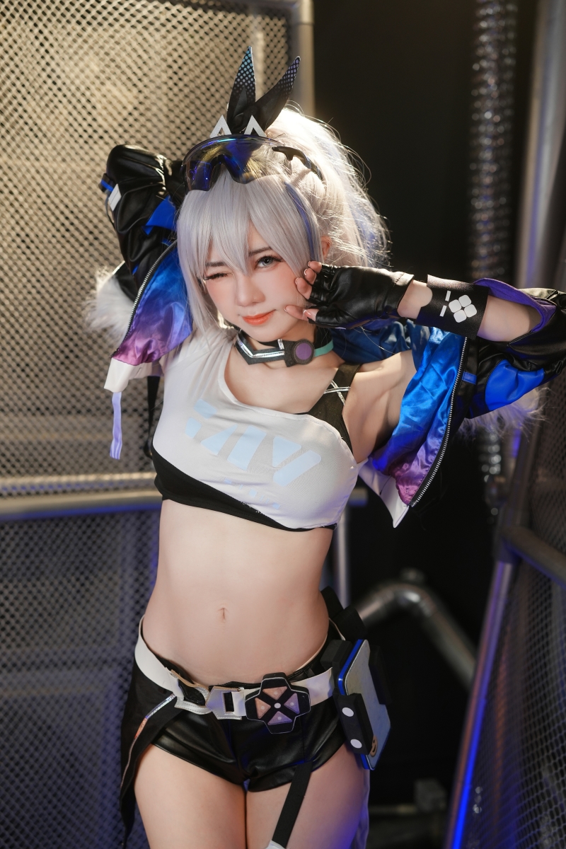 Sally Dorasnow#Silver Wolf【25P-3V-355MB】