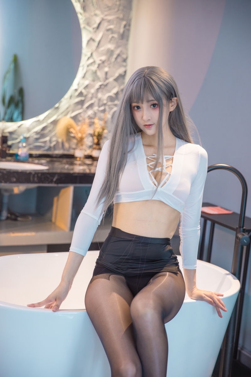 冬马路纱(Luisa_零纱)#浴缸湿身黑丝【23P-425MB】 冬马路纱(Luisa_零纱)#浴缸湿身黑丝【23P-425MB】