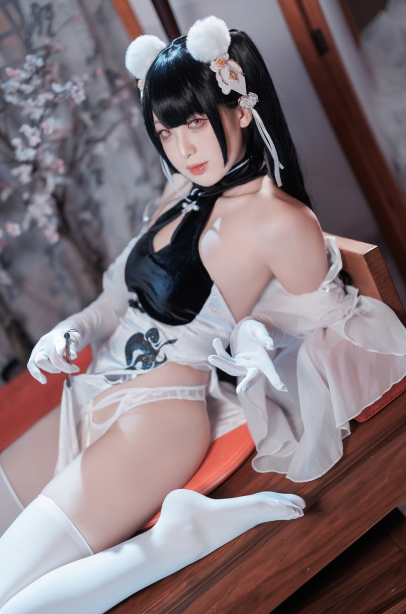 封疆疆v#彼得·史特拉塞--新作流出！