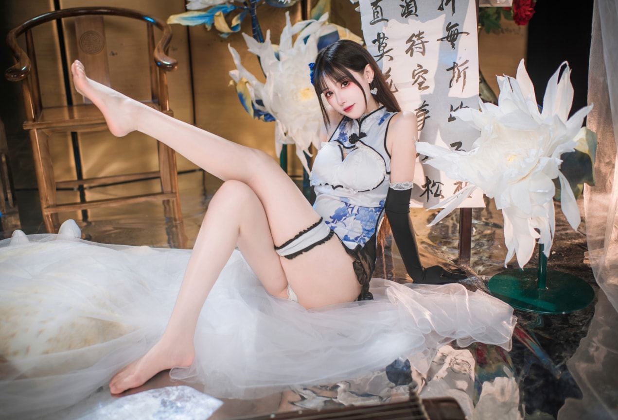 羽生三未 –#艳娘幻梦谭 瓶儿 青花瓷旗袍--优质推荐! 羽生三未 –#艳娘幻梦谭 瓶儿 青花瓷旗袍--优质推荐!