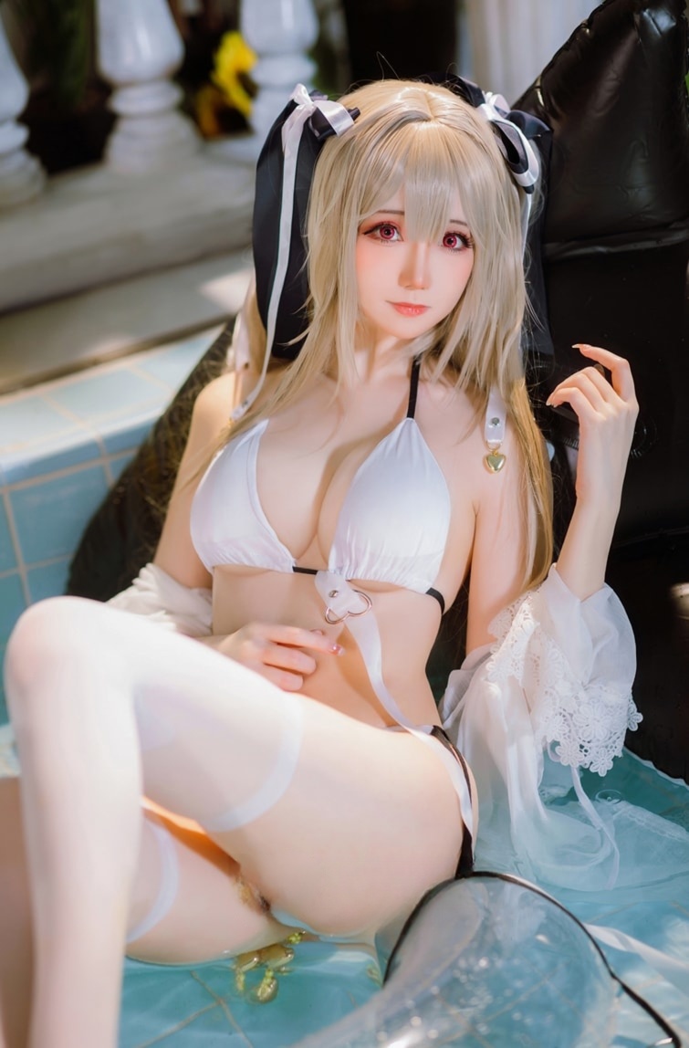 焖焖碳#碧蓝航线 安克雷奇 泳装--只能说太好看了吧！