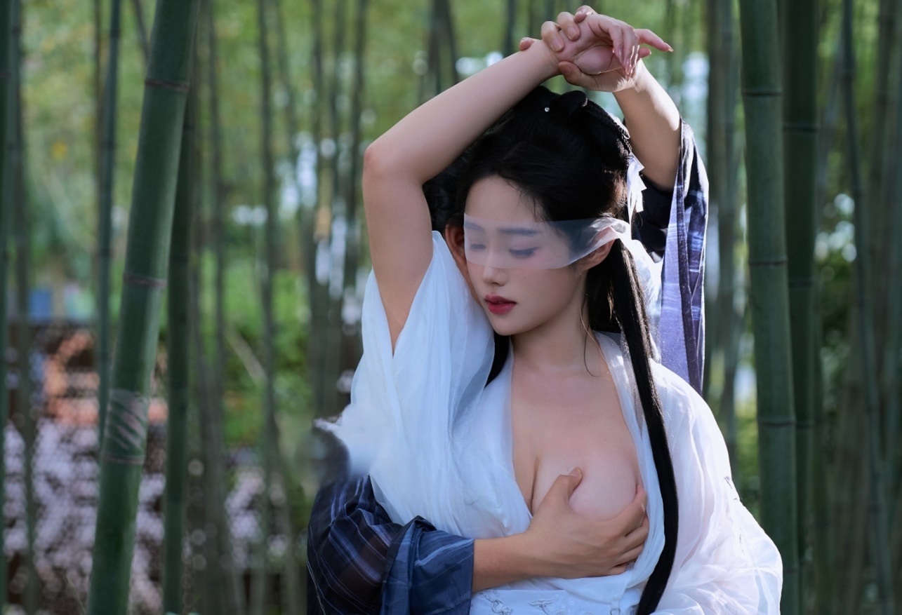 钛合金TiTi – 小龙女VS龙骑士--2025必看! 钛合金TiTi – 小龙女VS龙骑士--2025必看!