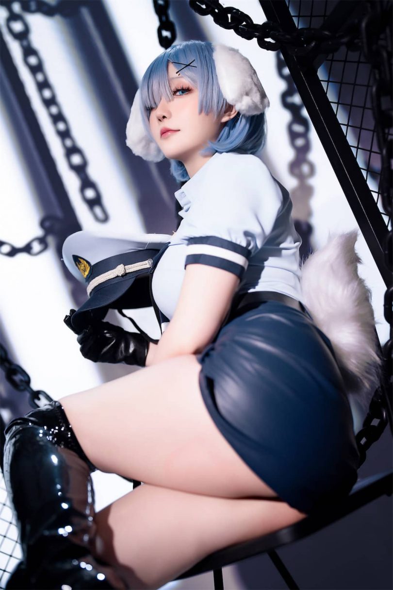 蕾姆的新姿态:探秘星之迟迟的狗耳警官COSPLAY风采 蕾姆的新姿态:探秘星之迟迟的狗耳警官COSPLAY风采