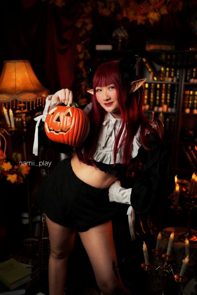 泰国coser Namii化身喜多川海梦,展现出万圣节的俏皮可爱魅力 泰国coser Namii化身喜多川海梦,展现出万圣节的俏皮可爱魅力