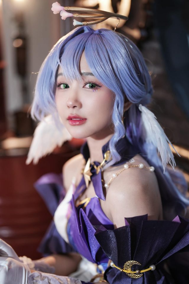 银河中的歌者:泰国女coser Minton化身漂亮迷人的知更鸟 银河中的歌者:泰国女coser Minton化身漂亮迷人的知更鸟