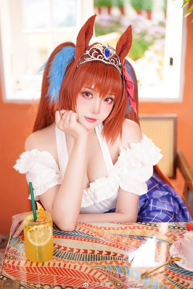 [赛马娘Pretty Derby]瓜希酱cos大和赤骥，展现性感领跑者的自信魅力