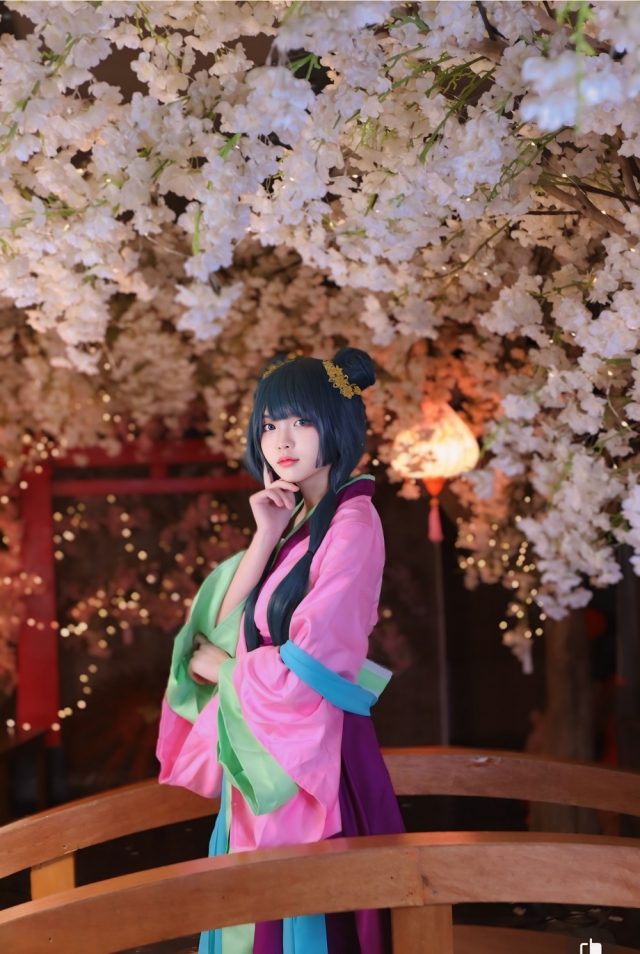 幻彩绽放:coser Noey_Pejrapon完美演绎药屋少女猫猫 幻彩绽放:coser Noey_Pejrapon完美演绎药屋少女猫猫