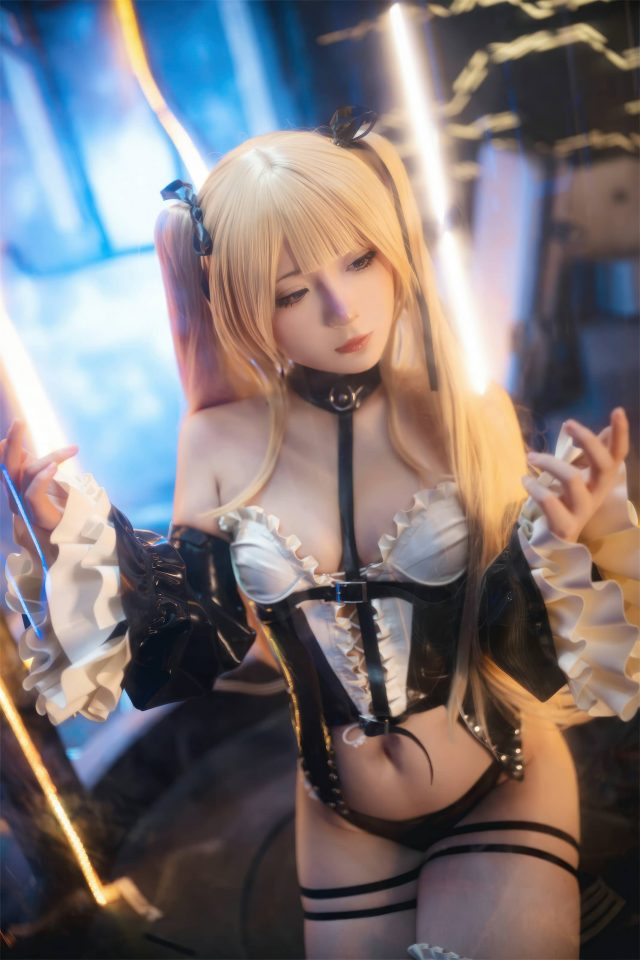 萌娘格斗魅力再现:coser 是三不是世w演绎性感玛莉·萝丝 萌娘格斗魅力再现:coser 是三不是世w演绎性感玛莉·萝丝