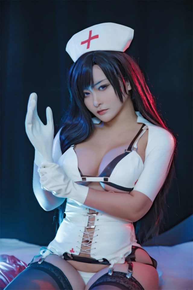 狐狸精VS知性美：洛璃LoLiSAMA与霜月shimo的COS