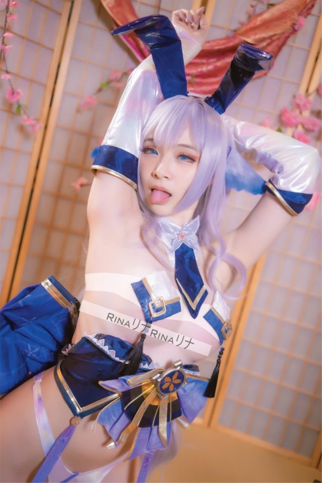 日本coser Rina性感的“缺布料版”信浓cosplay引爆二次元风波 日本coser Rina性感的“缺布料版”信浓cosplay引爆二次元风波