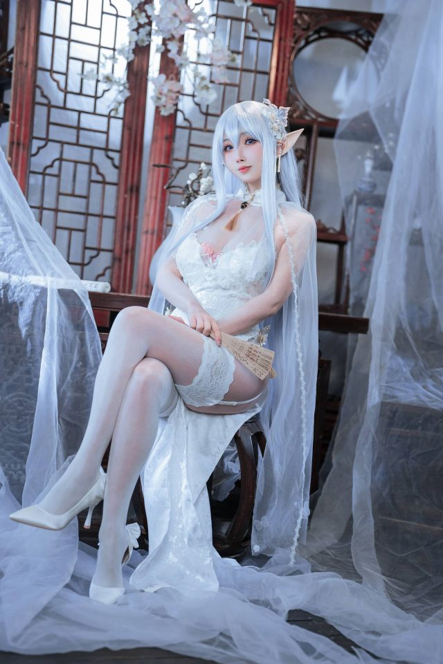 肉扣热热子·阿尔比恩COS:穿越碧蓝航线时空的神秘魅力 肉扣热热子·阿尔比恩COS:穿越碧蓝航线时空的神秘魅力