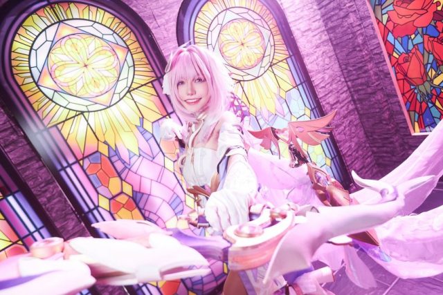 Manergy cos《崩坏3》的甜美天使爱莉希雅,Holy+Angel美轮美奂 Manergy cos《崩坏3》的甜美天使爱莉希雅,Holy+Angel美轮美奂