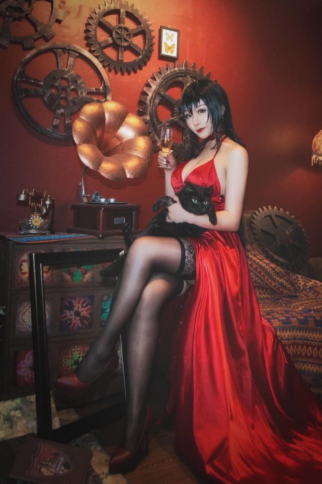 魅力无边的COS界精灵:美丽动人的“百变”三刀刀miido 魅力无边的COS界精灵:美丽动人的“百变”三刀刀miido