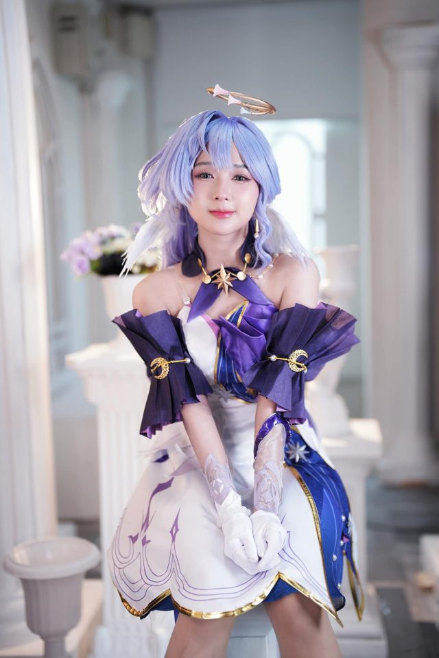 银河中的歌者:泰国女coser Minton化身漂亮迷人的知更鸟 银河中的歌者:泰国女coser Minton化身漂亮迷人的知更鸟