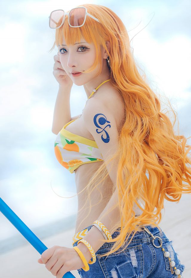 穿越《航海王》海洋世界:紫氯氯的“小贼猫”娜美COS 穿越《航海王》海洋世界:紫氯氯的“小贼猫”娜美COS
