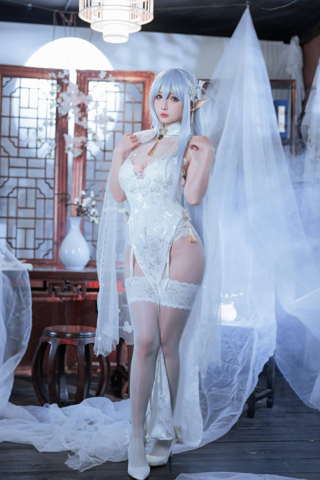 肉扣热热子·阿尔比恩COS:穿越碧蓝航线时空的神秘魅力 肉扣热热子·阿尔比恩COS:穿越碧蓝航线时空的神秘魅力