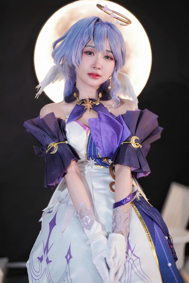 银河中的歌者:泰国女coser Minton化身漂亮迷人的知更鸟 银河中的歌者:泰国女coser Minton化身漂亮迷人的知更鸟