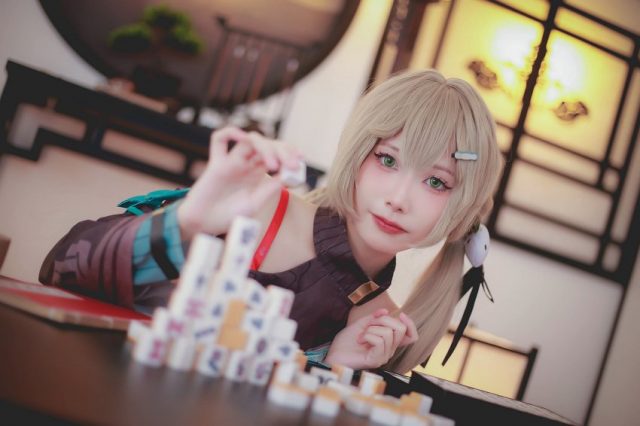 coser Bass化身《崩坏:星穹铁道》青雀,探秘灵魂深处的可爱魅力 coser Bass化身《崩坏:星穹铁道》青雀,探秘灵魂深处的可爱魅力