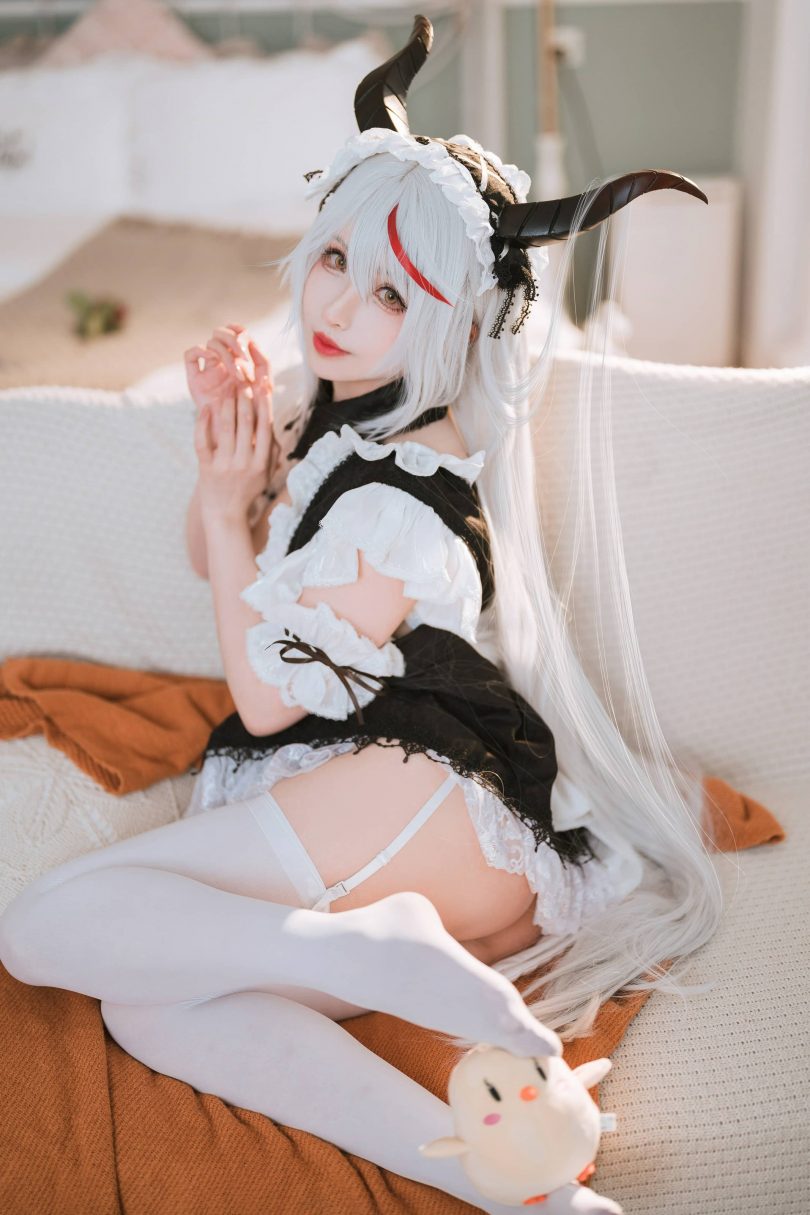 肉扣热热子·龙女仆COS,大胆展现《妄想航线》的角色魅力 肉扣热热子·龙女仆COS,大胆展现《妄想航线》的角色魅力
