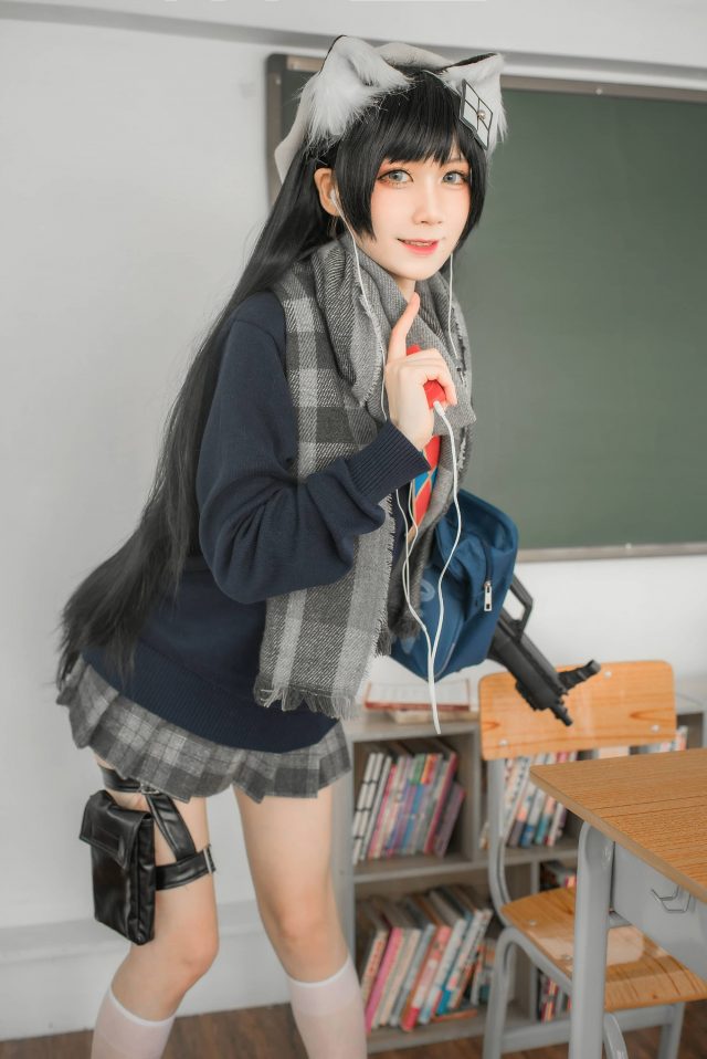 纯白毕业季的毛衣JK:coser izumi泉桃子的初恋魔法 纯白毕业季的毛衣JK:coser izumi泉桃子的初恋魔法