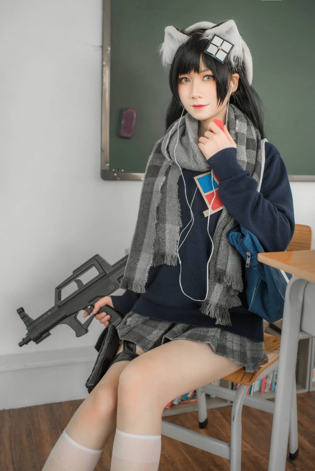 纯白毕业季的毛衣JK:coser izumi泉桃子的初恋魔法 纯白毕业季的毛衣JK:coser izumi泉桃子的初恋魔法