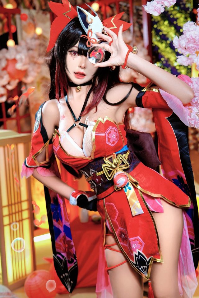 星穹铁道的绚烂花火:泰国coser Zouka变身可爱迷人的花火 星穹铁道的绚烂花火:泰国coser Zouka变身可爱迷人的花火
