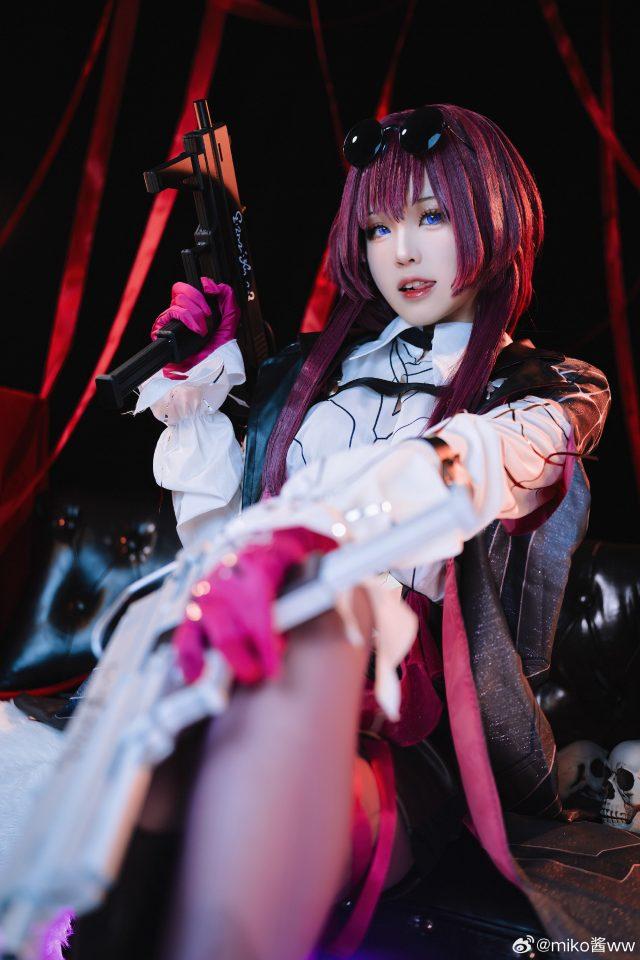 崩坏世界的绝美闪耀:miko酱ww cos《崩坏:星穹铁道》卡芙卡 崩坏世界的绝美闪耀:miko酱ww cos《崩坏:星穹铁道》卡芙卡