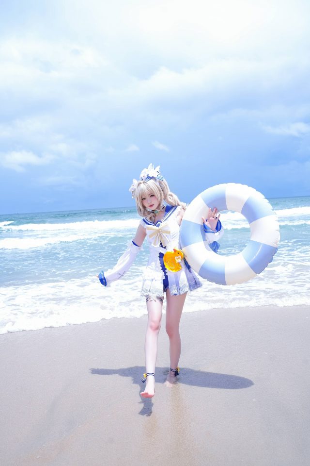 原神COSPLAY:桜桃喵完美演绎可爱偶像芭芭拉的清新魅力 原神COSPLAY:桜桃喵完美演绎可爱偶像芭芭拉的清新魅力