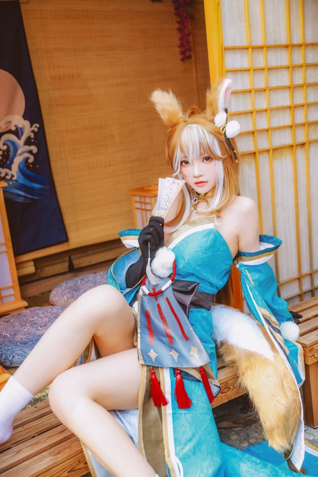 《原神》角色扮演指南:coser桜桃喵轻松变身为希娜小姐 《原神》角色扮演指南:coser桜桃喵轻松变身为希娜小姐