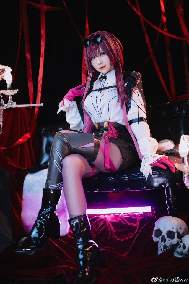崩坏世界的绝美闪耀:miko酱ww cos《崩坏:星穹铁道》卡芙卡 崩坏世界的绝美闪耀:miko酱ww cos《崩坏:星穹铁道》卡芙卡