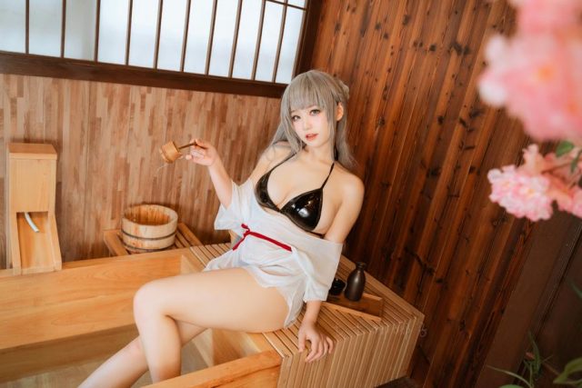 碧蓝航线·美因茨COS,七七娜娜子的惊艳COSPLAY之作 碧蓝航线·美因茨COS,七七娜娜子的惊艳COSPLAY之作