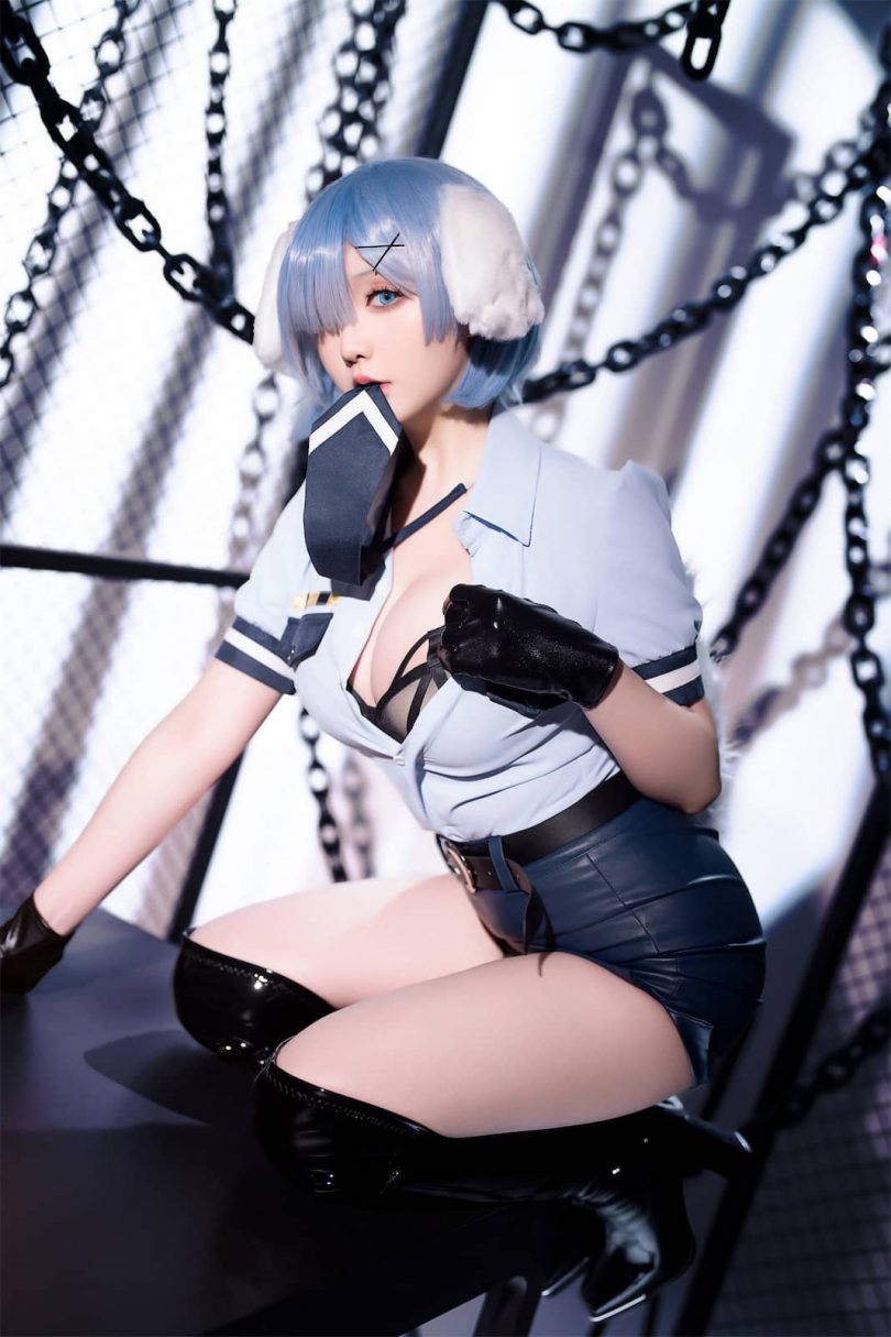 蕾姆的新姿态:探秘星之迟迟的狗耳警官COSPLAY风采 蕾姆的新姿态:探秘星之迟迟的狗耳警官COSPLAY风采