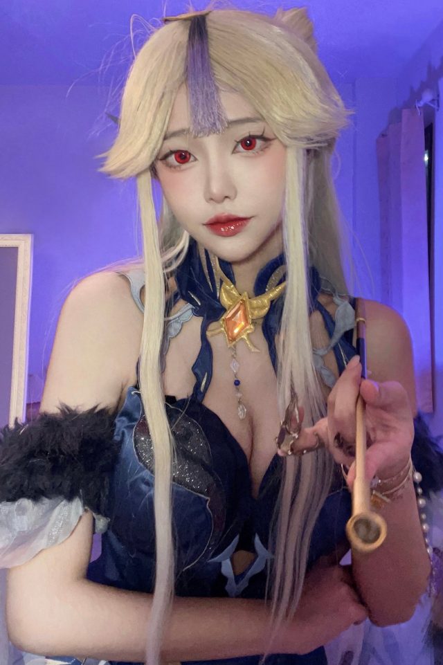 泰国女coser Asami 化身《原神》凝光,美艳性感不容错过! 泰国女coser Asami 化身《原神》凝光,美艳性感不容错过!