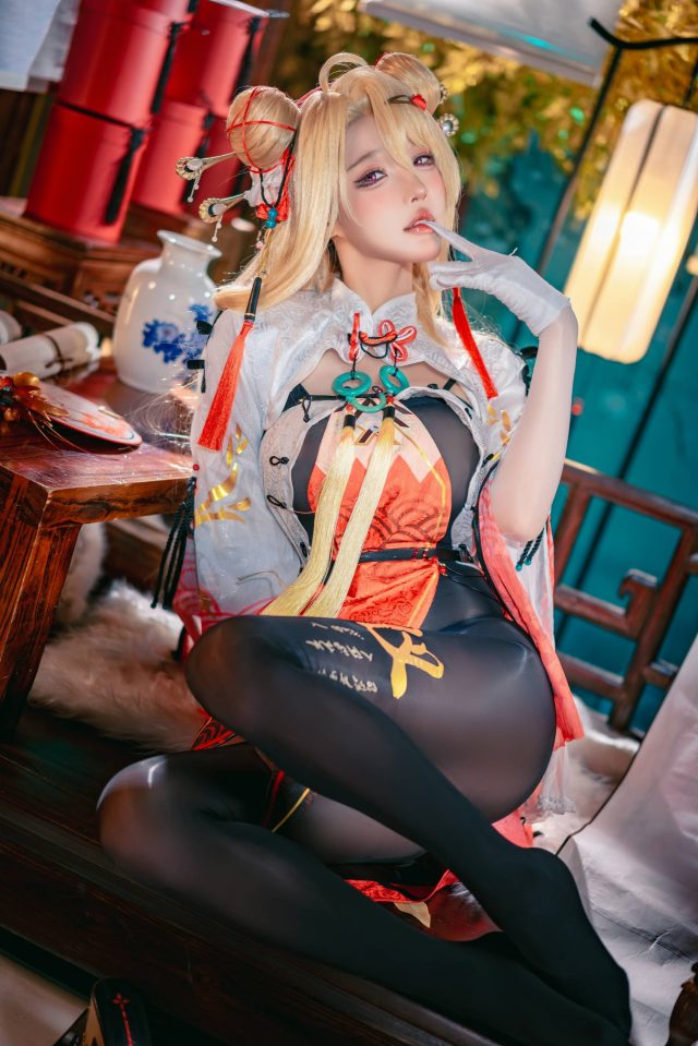 阿包也是兔娘·交错战线COS:再现咎瓦尤斯的迷人魅力 阿包也是兔娘·交错战线COS:再现咎瓦尤斯的迷人魅力